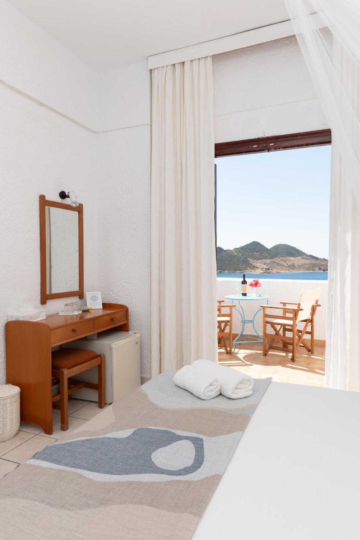 Golden Sun Hotel Patmos Ngoại thất bức ảnh